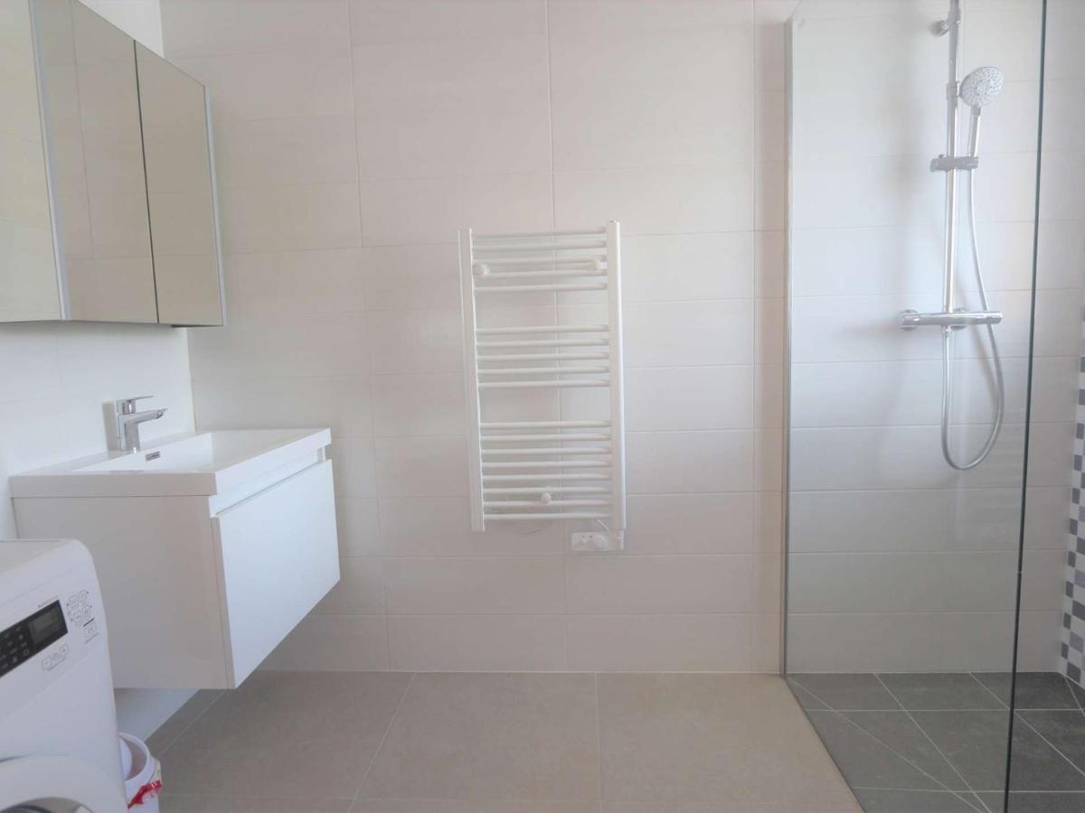 Duplex Lumineux A Benodet: Plage Et Thalasso A Pied, Terrasse, Parking Et Abri Velo Inclus - Fr-1-481-117 ภายนอก รูปภาพ